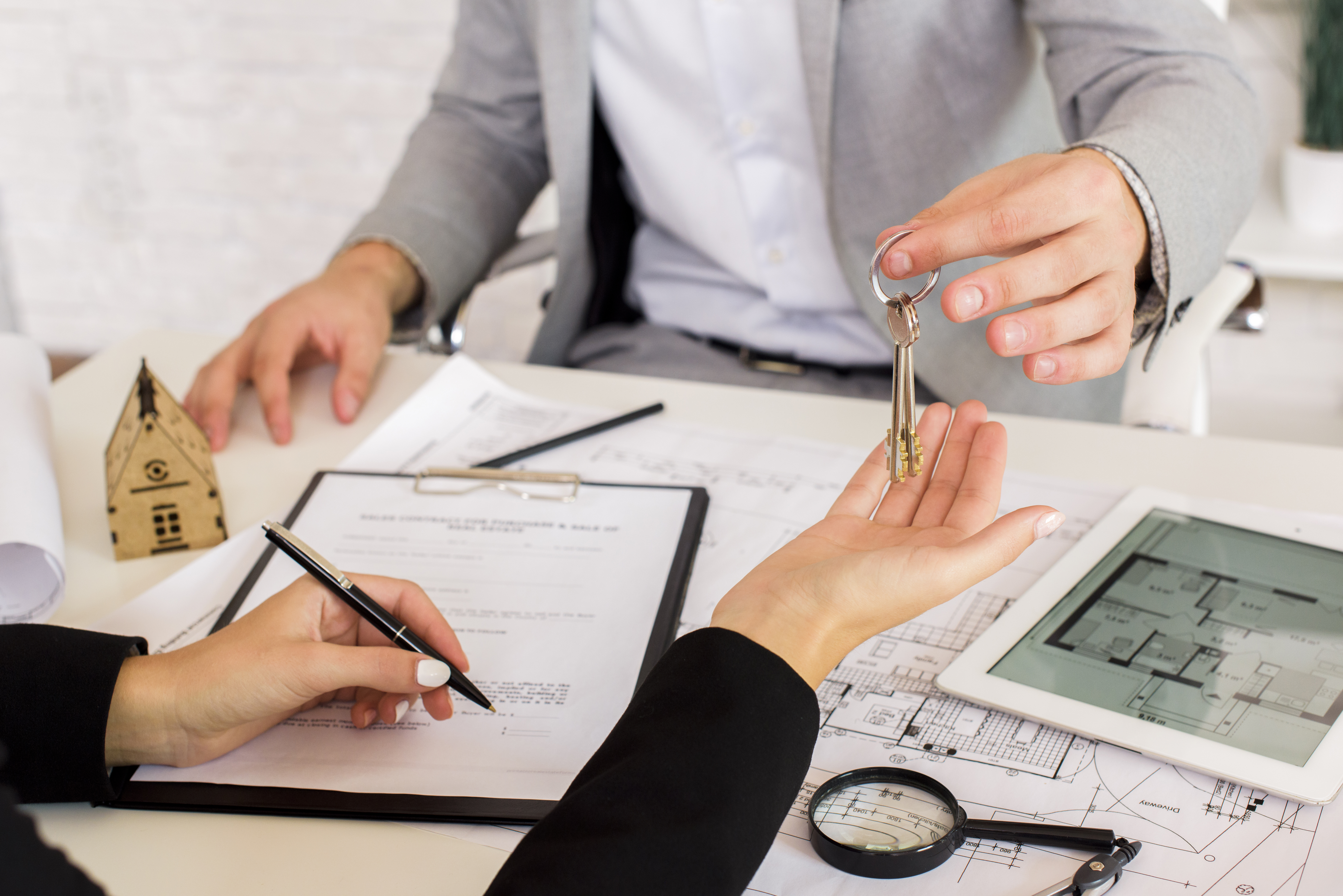 Self-Managing vs. Hiring a Property Manager in Baltimore: Which Is Right for You?
